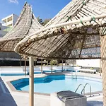 Home2book Relax Caletillas, Terrace & Pool * 坎德拉里亚