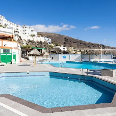 Home2book Relax Caletillas, Terrace & Pool * كانديلاريا